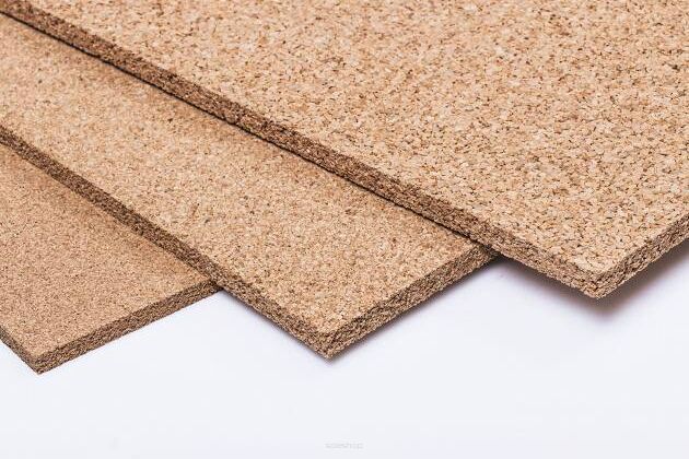 Dalles en liège 3mm  (915mmx610mm) -  à grains moyens